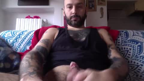 Snapshot of u_re chatting on 02-11-25, 10:26 yu feetlover online show from 02-11-25, 10:26