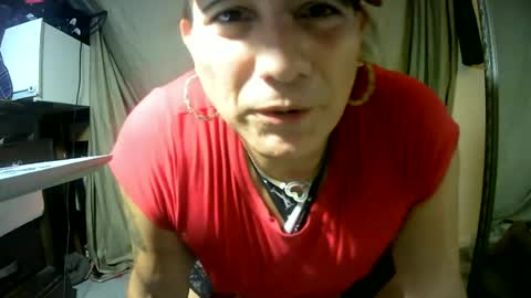 Snapshot of uandme_baby chatting on 07-08-26, 10:47 Azelia B online show from 07-08-26, 10:47