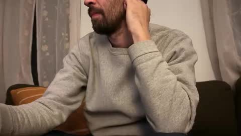 Snapshot of ubehalaya chatting on 01-07-26, 02:25 Ross online show from 01-07-26, 02:25