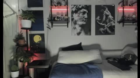 Snapshot of ugly_viking chatting on 12-03-24, 12:38 Ugly Viking online show from 12-03-24, 12:38