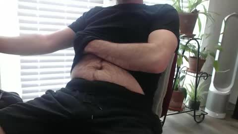 Snapshot of uhhuhhim chatting on 03-29-26, 05:35 B online show from 03-29-26, 05:35