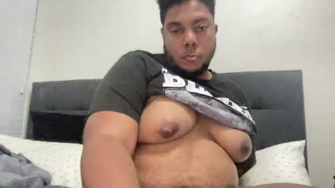 Snapshot of uhstevy chatting on 06-15-26, 04:25 Steven Marmolejos online show from 06-15-26, 04:25