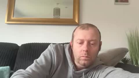 ukmatty3 online show from 04-10-26, 03:28