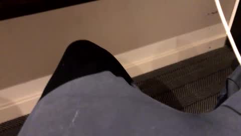 ukpounder32 online show from 10-29-25, 02:36