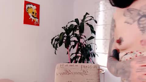 Martina online show from 11-13-25, 06:51