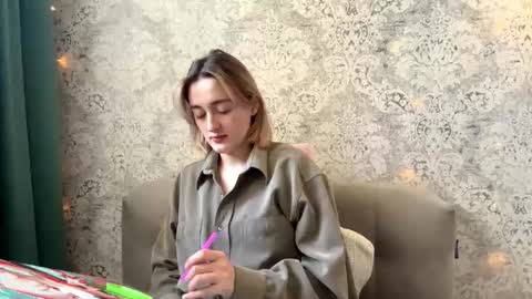 Snapshot of ulavisounnaraj chatting on 11-14-25, 10:47 Emily online show from 11-14-25, 10:47