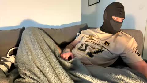 Snapshot of ulisesroca chatting on 02-28-26, 09:32 ulisesroca online show from 02-28-26, 09:32