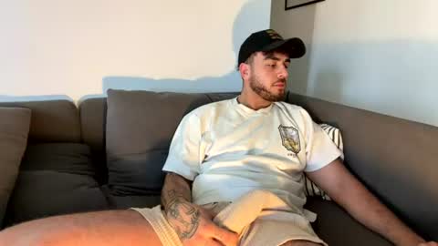 Snapshot of ulisesroca chatting on 07-11-26, 09:56 ulisesroca online show from 07-11-26, 09:56