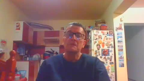 Snapshot of ulmeni4 chatting on 02-06-26, 04:54 ulmeni4 online show from 02-06-26, 04:54