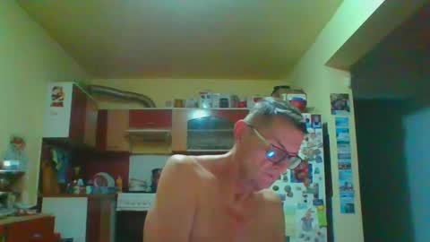 Snapshot of ulmeni4 chatting on 06-26-26, 12:15 ulmeni4 online show from 06-26-26, 12:15