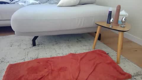 Snapshot of ultimatedirectionboy chatting on 10-16-25, 03:57 Thib online show from 10-16-25, 03:57