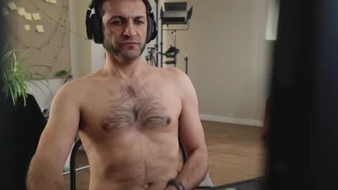 Snapshot of ultratoaster chatting on 03-10-25, 08:45 ultratoaster online show from 03-10-25, 08:45