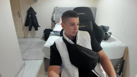 hi im mike tyson -  online show from 09-17-25, 06:31