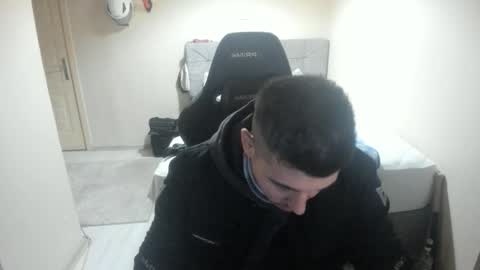 hi im mike tyson -  online show from 11-05-25, 09:15