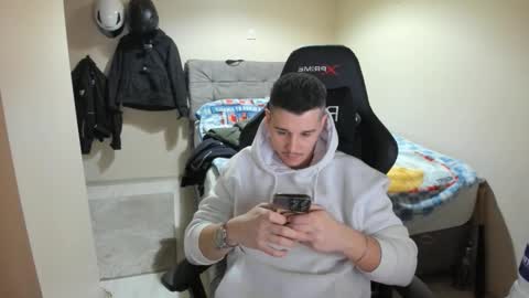 hi im mike tyson -  online show from 02-18-26, 07:21