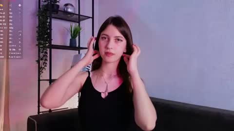 Liliane online show from 07-04-26, 05:24