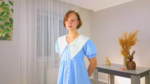 Snapshot of umbravelour chatting on 11-27-25, 04:53 Kira online show from 11-27-25, 04:53