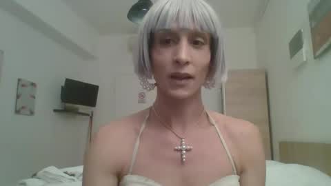 Snapshot of unadiosa chatting on 02-01-26, 12:04 unadiosa online show from 02-01-26, 12:04