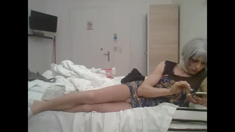 Snapshot of unadiosa chatting on 02-04-26, 05:19 unadiosa online show from 02-04-26, 05:19