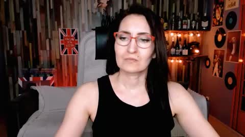 UnaTera online show from 02-16-26, 08:21