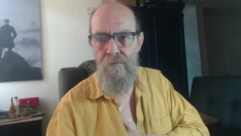 Snapshot of uncle_hottiecb chatting on 07-06-26, 05:48 Uncle Hottie online show from 07-06-26, 05:48