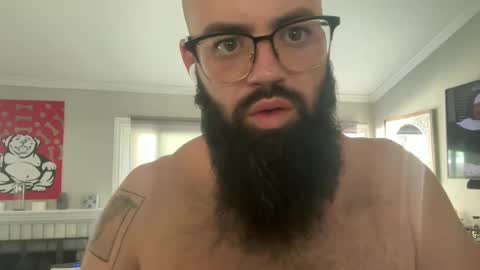 Snapshot of uncutbeard129840 chatting on 10-03-25, 11:24 uncutbeard129840 online show from 10-03-25, 11:24