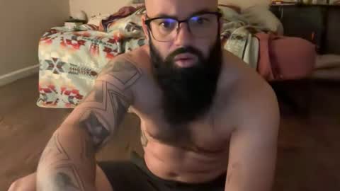 Snapshot of uncutbeard129840 chatting on 11-04-25, 01:21 uncutbeard129840 online show from 11-04-25, 01:21