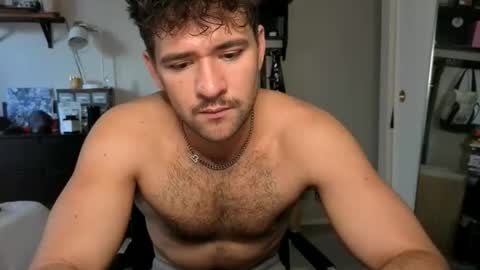 Snapshot of uncutbro55 chatting on 05-08-26, 09:31 uncutbro55 online show from 05-08-26, 09:31