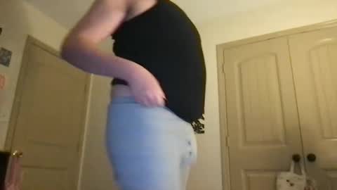 Snapshot of uncutc0wboy chatting on 02-12-25, 08:16 saint online show from 02-12-25, 08:16