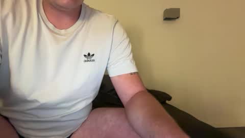 Tom online show from 09-23-25, 02:58