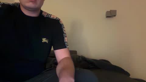 Tom online show from 10-06-25, 11:24