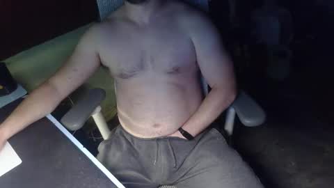 Under the desk online show from 03-31-26, 12:27