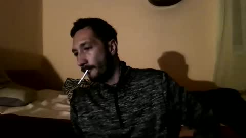 Snapshot of underguy19 chatting on 10-12-25, 08:19 underguy19 online show from 10-12-25, 08:19