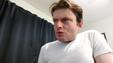 Snapshot of undress_me_ chatting on 01-19-25, 11:34 undress me online show from 01-19-25, 11:34