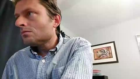 Snapshot of undress_me_ chatting on 09-15-25, 12:16 undress me online show from 09-15-25, 12:16