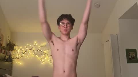 Snapshot of unhingedwang chatting on 06-14-26, 01:58 wang online show from 06-14-26, 01:58