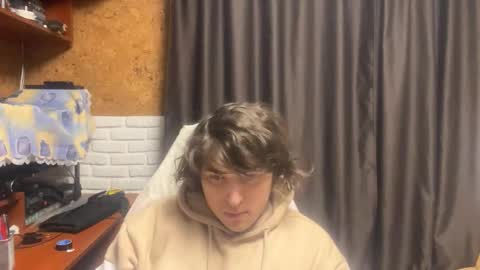 Anri online show from 10-23-25, 08:18