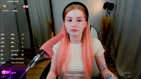 Call me Mira  thumbs up its make me happy online show from 01-25-25, 01:21