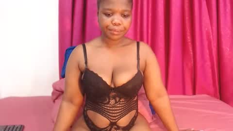 UNIQUEBONY online show from 11-24-25, 06:35