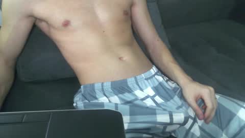 uniqueboy22 online show from 03-24-26, 08:58