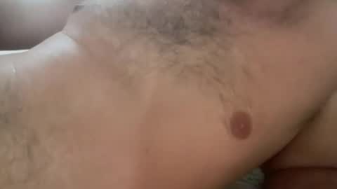 Snapshot of universalstudihoes chatting on 09-10-25, 06:30 universalstudihoes online show from 09-10-25, 06:30