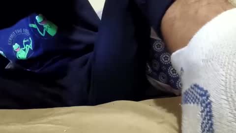 Snapshot of unknownuser414606 chatting on 11-12-25, 02:01 unknownuser414606 online show from 11-12-25, 02:01