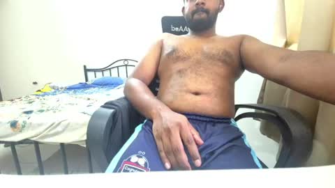 Unni online show from 05-26-26, 04:41