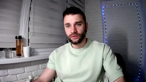 SlavaVibes online show from 04-18-26, 07:18