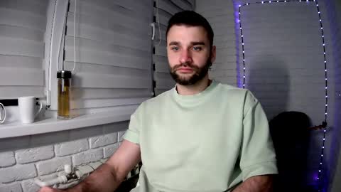 SlavaVibes online show from 04-20-26, 06:20