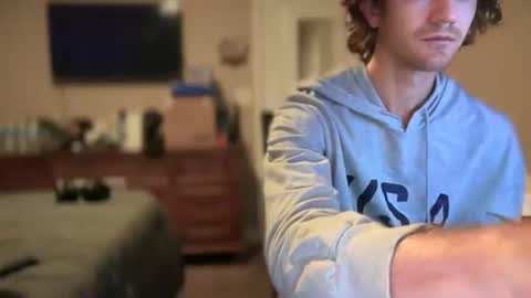 Snapshot of unverifiedbwc chatting on 10-31-25, 05:41 Stepbro online show from 10-31-25, 05:41