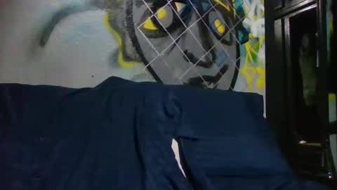 Snapshot of ur855224 chatting on 09-17-25, 09:00 EL CAMA online show from 09-17-25, 09:00