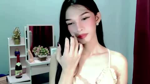 ur_asianbabexxx online show from 12-17-25, 10:21