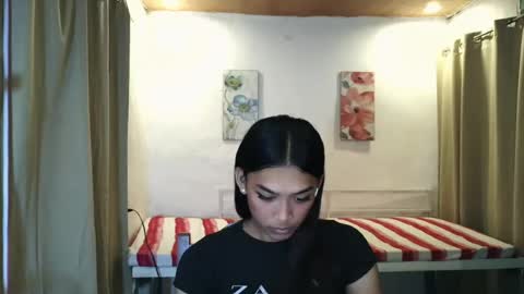 Snapshot of ur_dazzlingmorenaxx chatting on 07-17-26, 01:51 ur_dazzlingmorenaxx online show from 07-17-26, 01:51