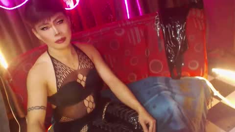 MISS ANNA online show from 02-05-26, 08:41